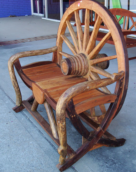 wagonchair2.jpg
