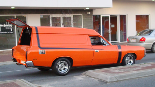 Hemi mate, fucken Hemi.